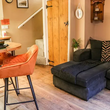 Black Gem 度假居 *